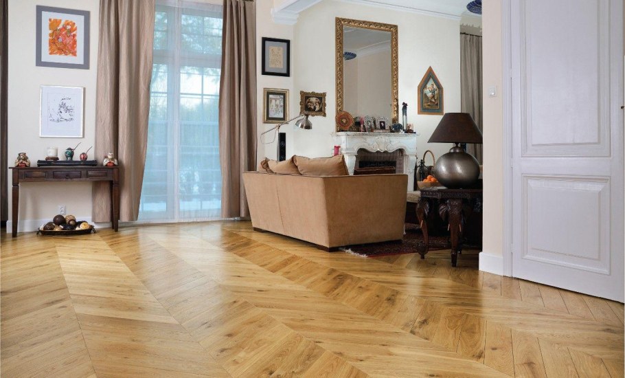 Паркет французская елка дуб натур