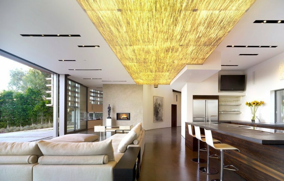 Необычная отделка потолка