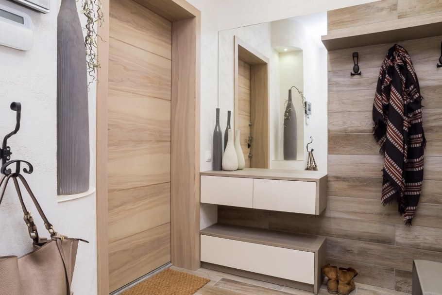 Прихожая в современном стиле