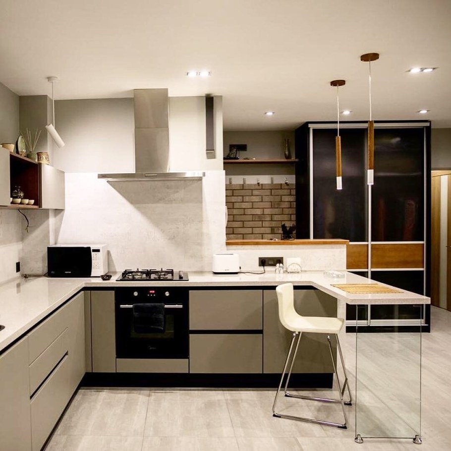 Кухонный гарнитур буквой п