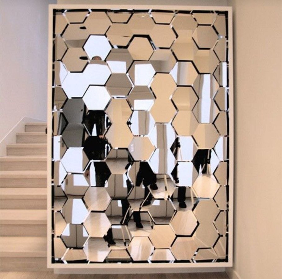 Зеркало кусочками на стену