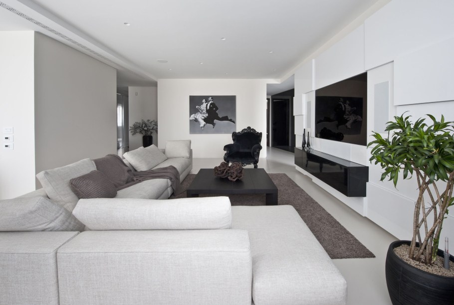 Современный белый интерьер