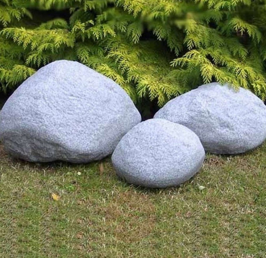 Камни в ландшафте