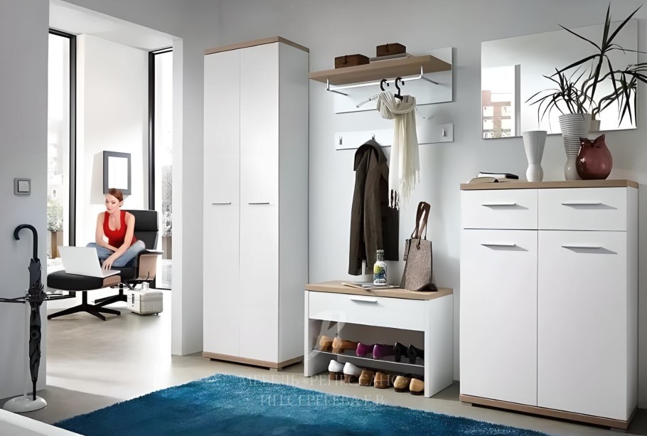 Прихожая белая Ангстрем