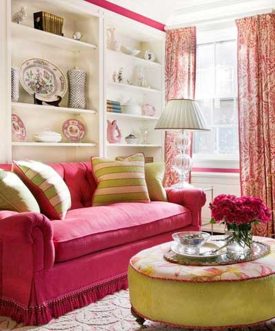 Гостиная в розовом стиле