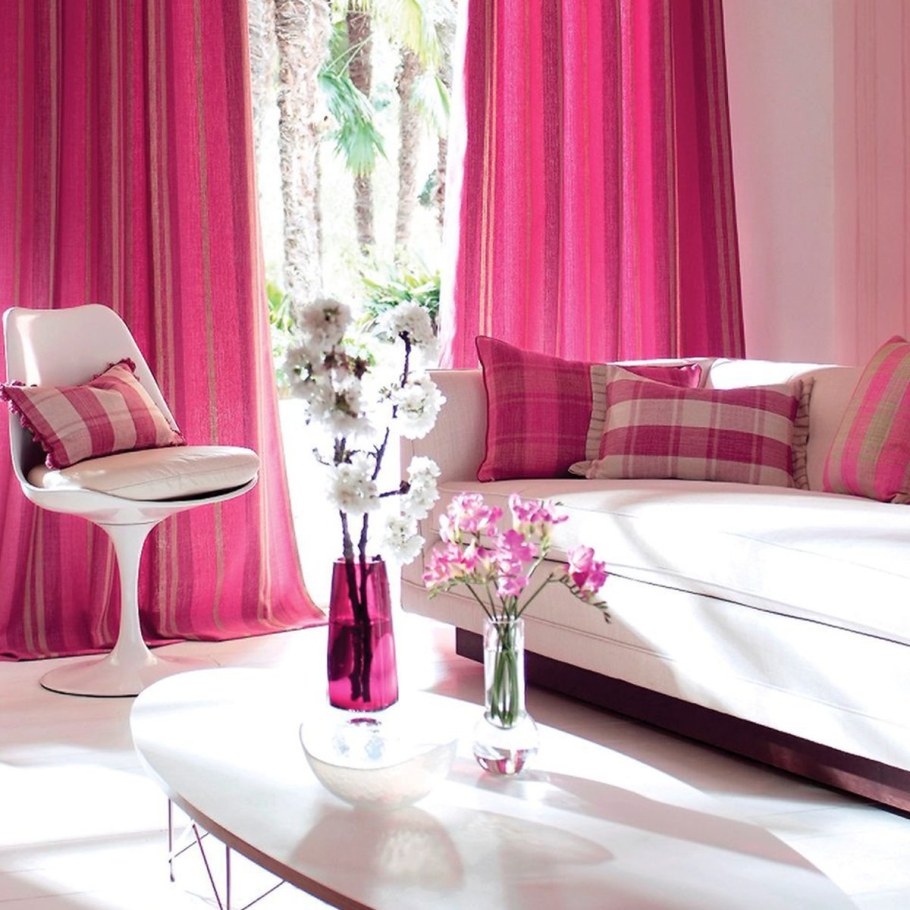 Розовые занавески