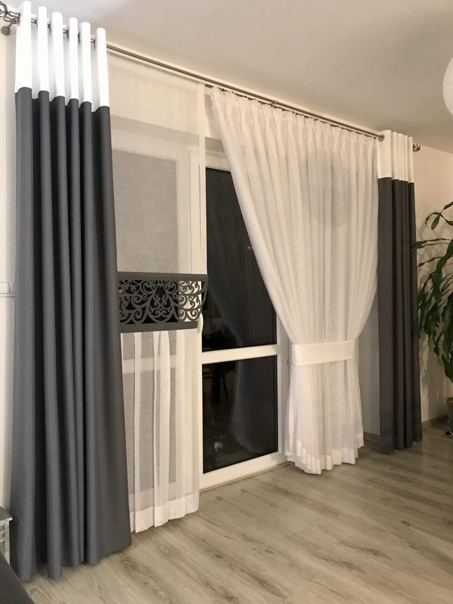 Шторы на окно с балконом в гостиную