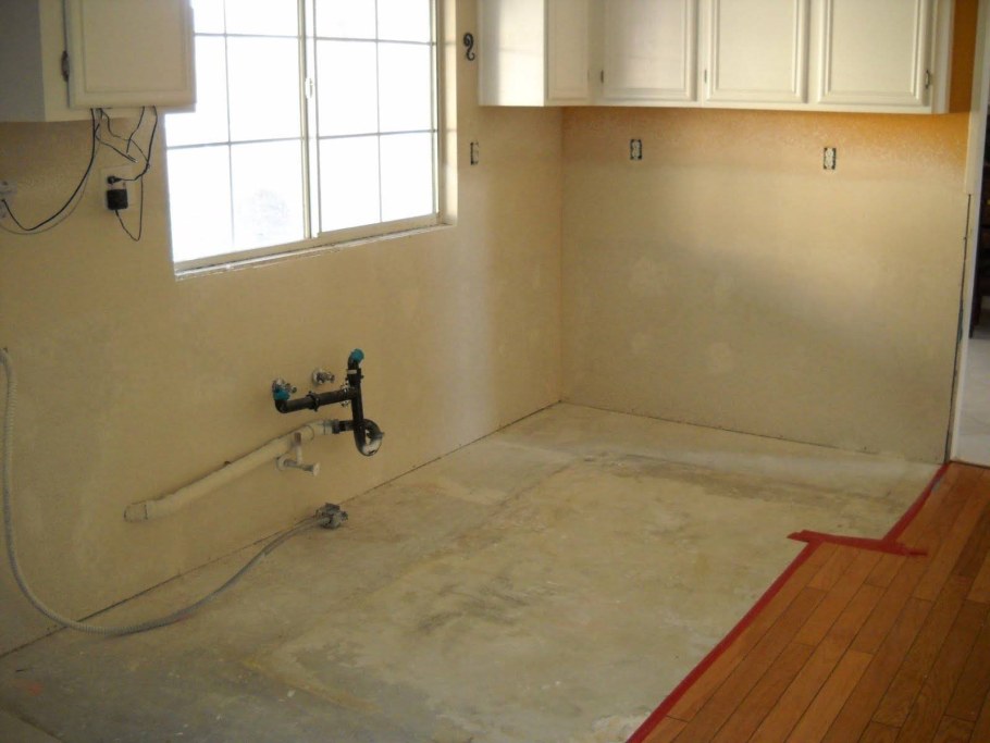 Этапы ремонта кухни