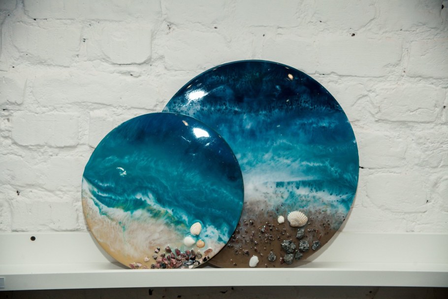 Круглая картина из эпоксидной смолы