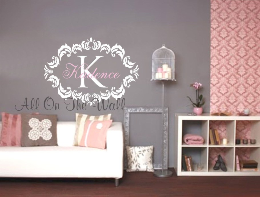 Серо-розовый интерьер