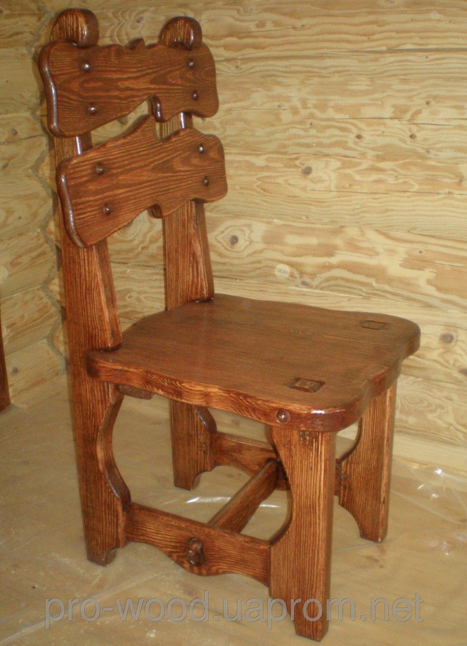 Детский стульчик из дерева под старину