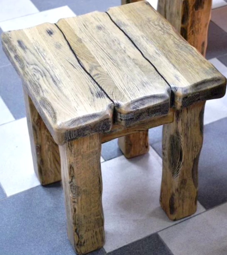 Табуретки под старину