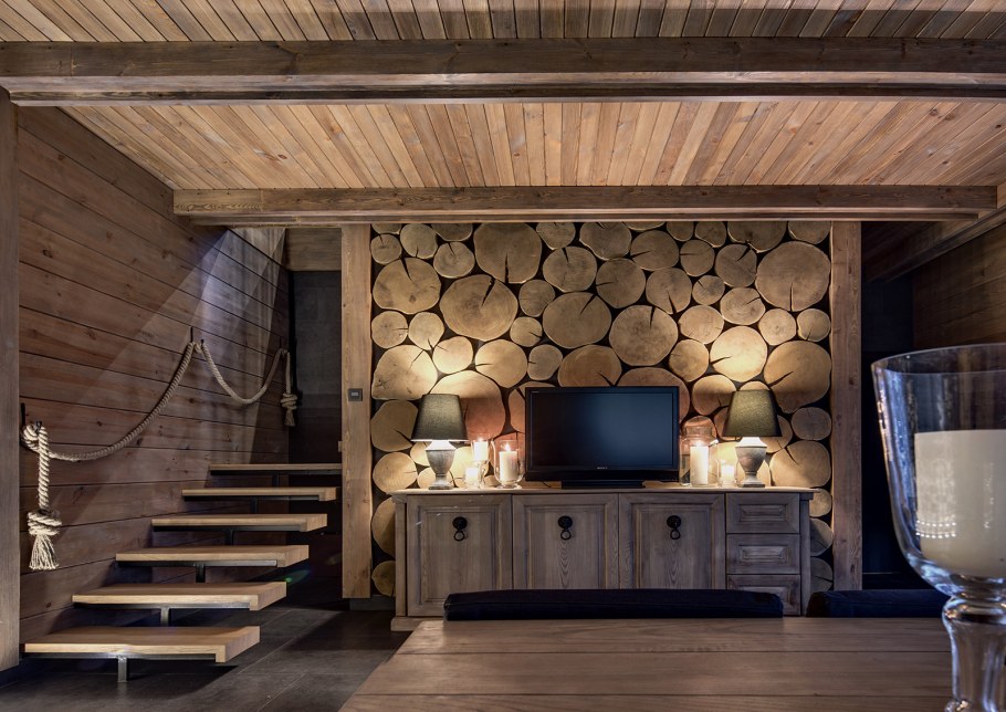 Дерево в интерьере