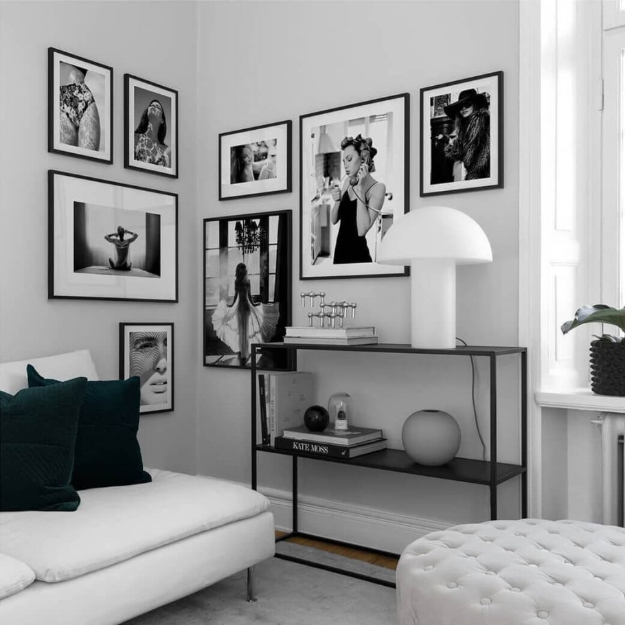 Фоторамки в интерьере гостиной