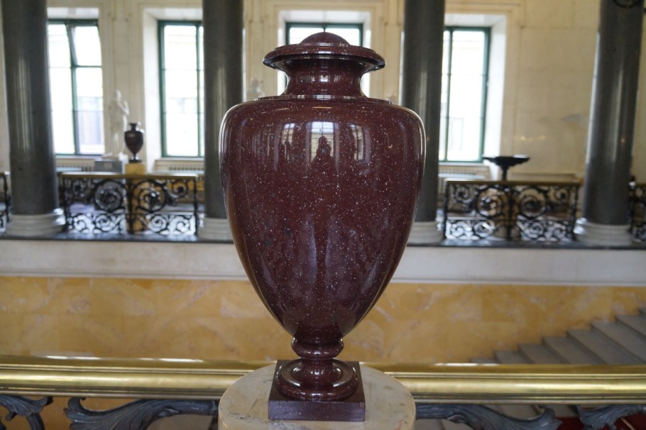 Ваза Медичи в Эрмитаже
