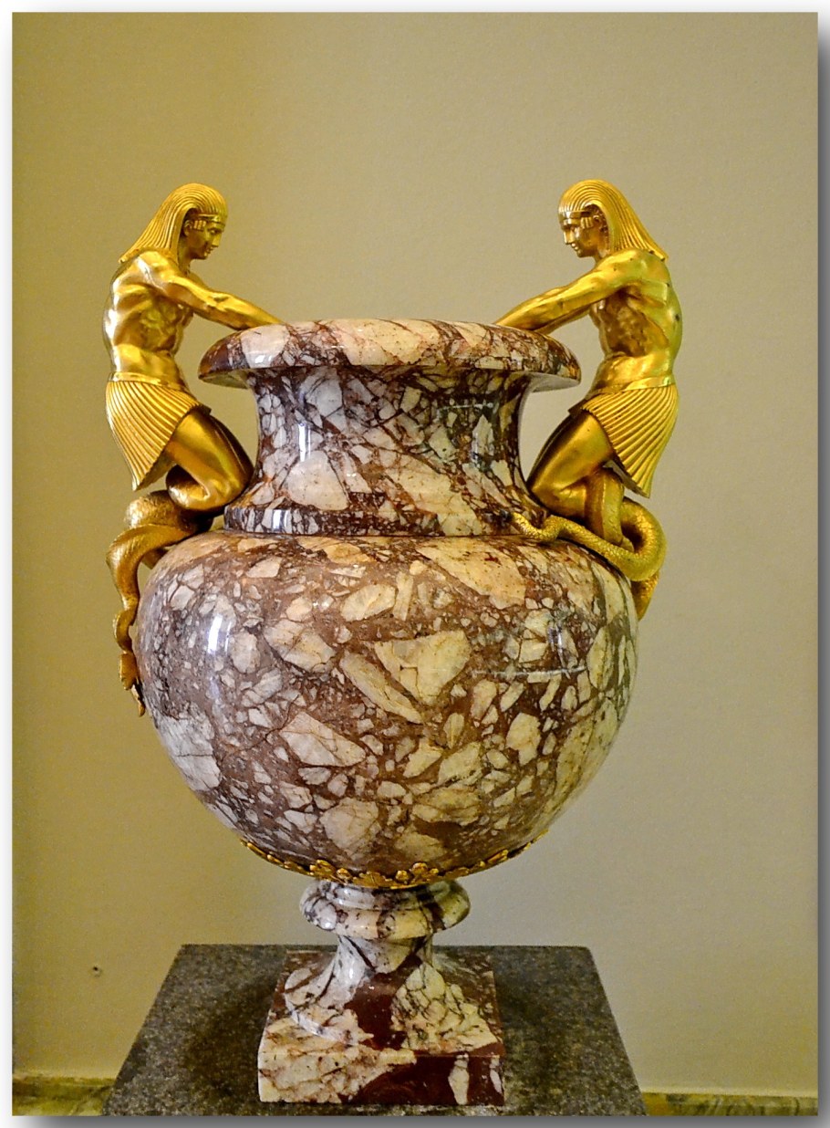 Вазы Эрмитажа из камня