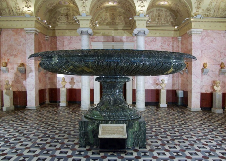 Большая Колыванская ваза Эрмитаж