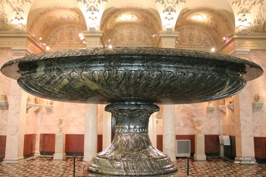 Колыванская чаша в Эрмитаже