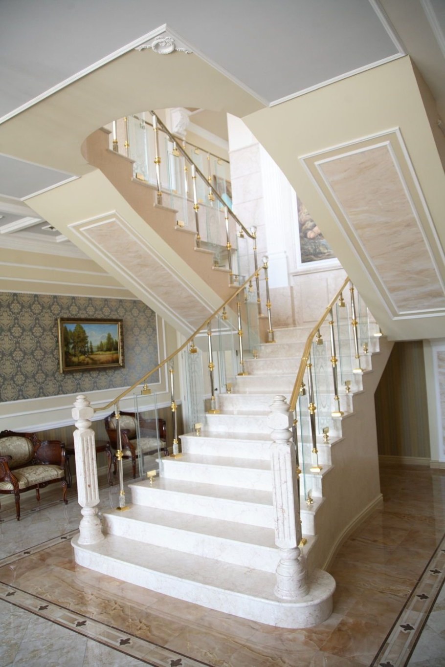 Монолитная лестница в частном доме