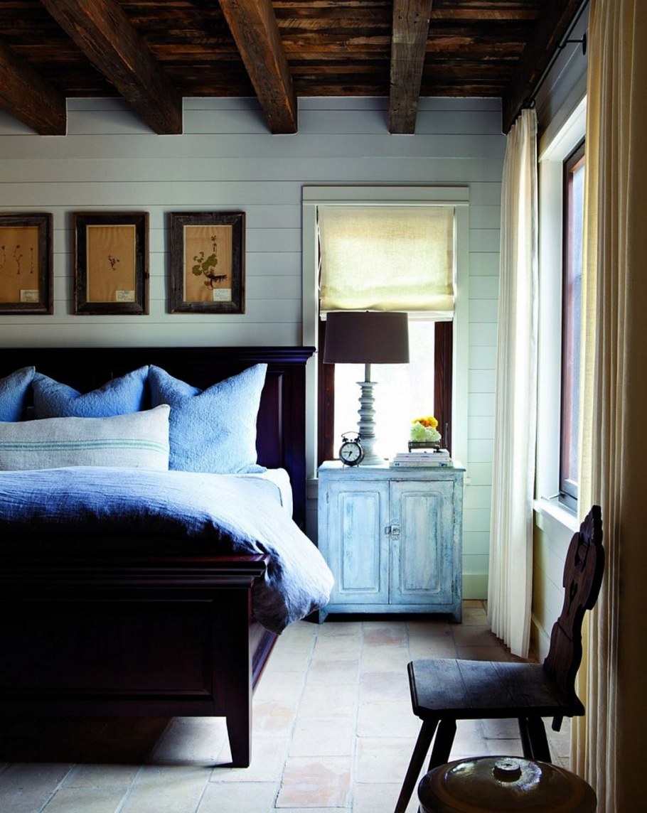 Спальня в деревенском доме