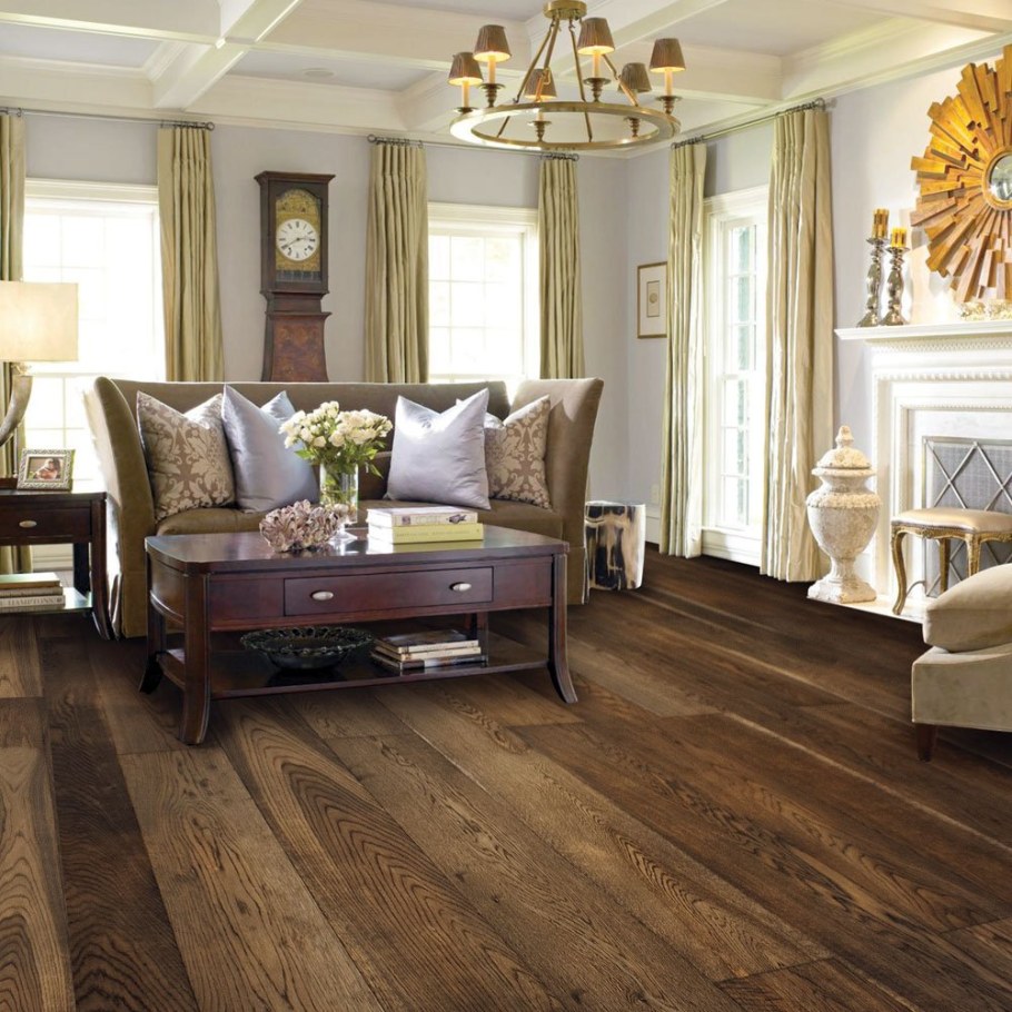 Коричневый паркет в интерьере