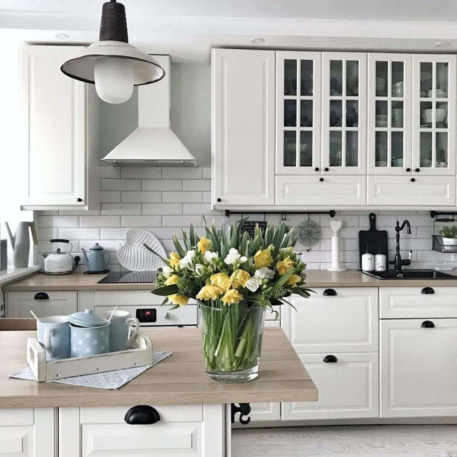 Кухня икеа Сэведаль белая