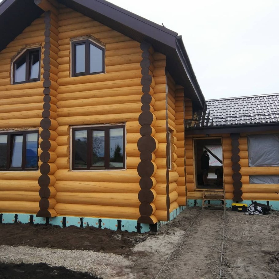 Тиккурила 5062 оцилиндрованного бревна