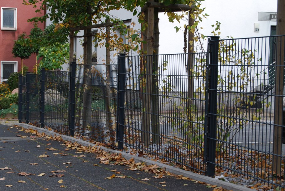 Гардис 2д забор