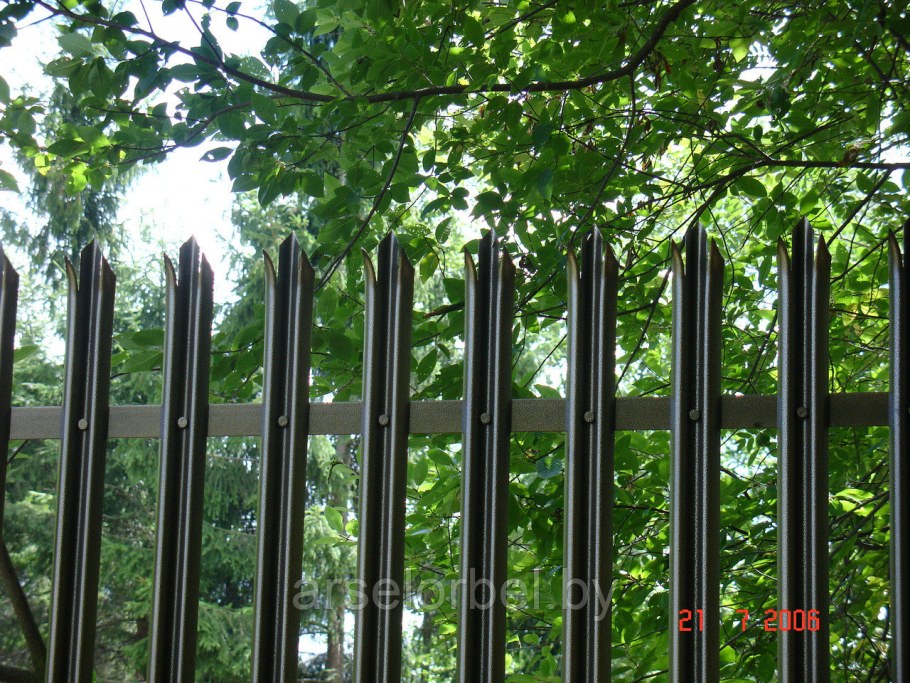 Штакетник металлический Клевер-2