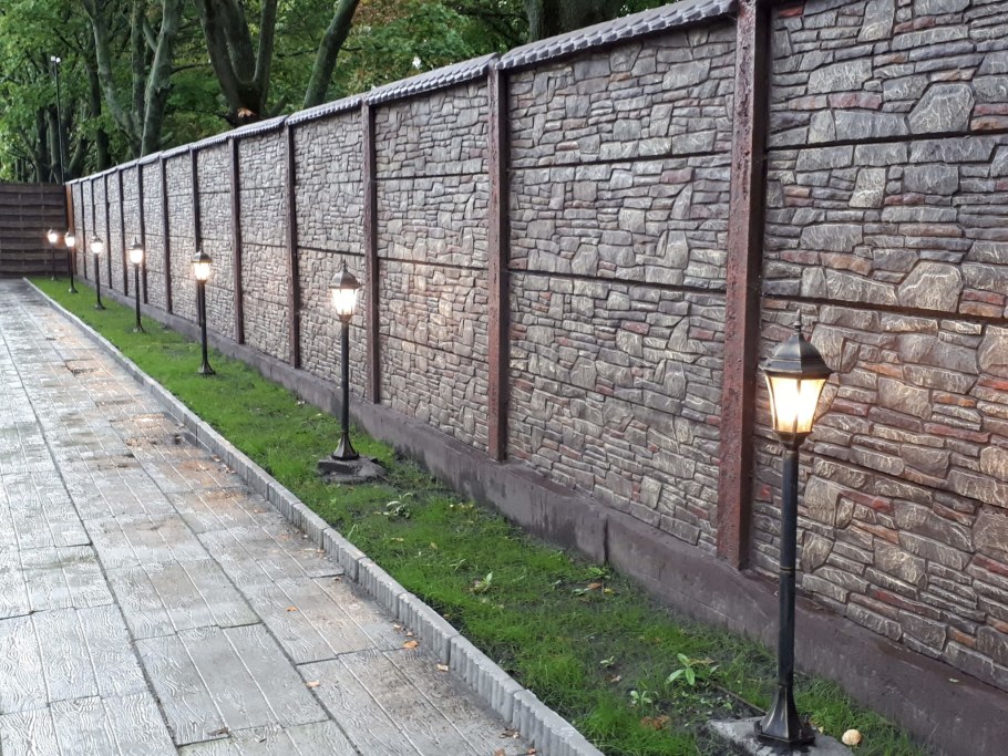 Забор из бетона