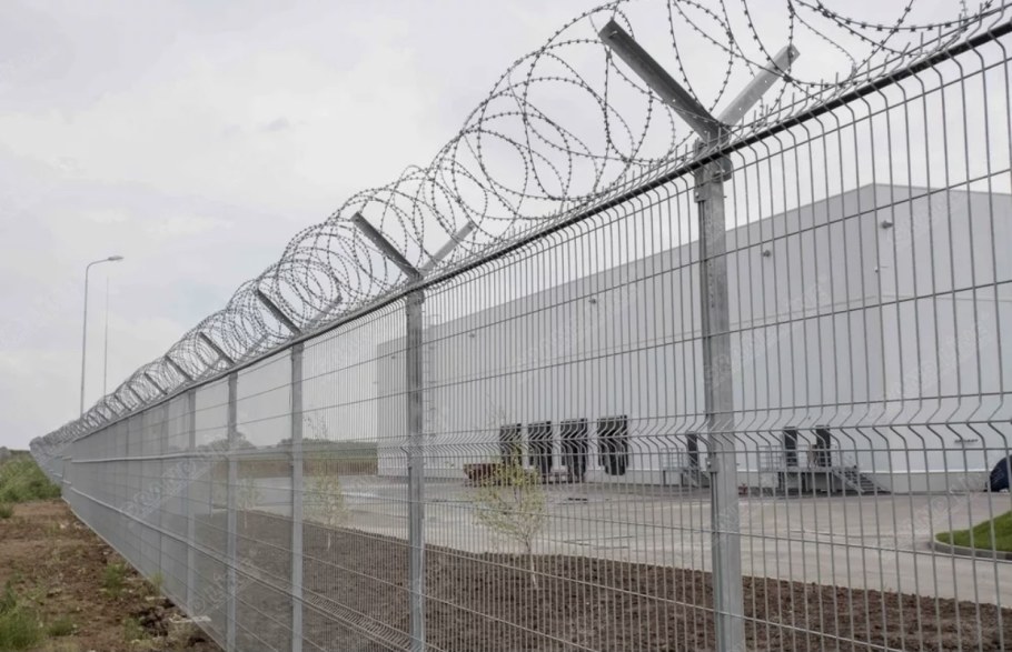 Панель Medium 2.03х2.5