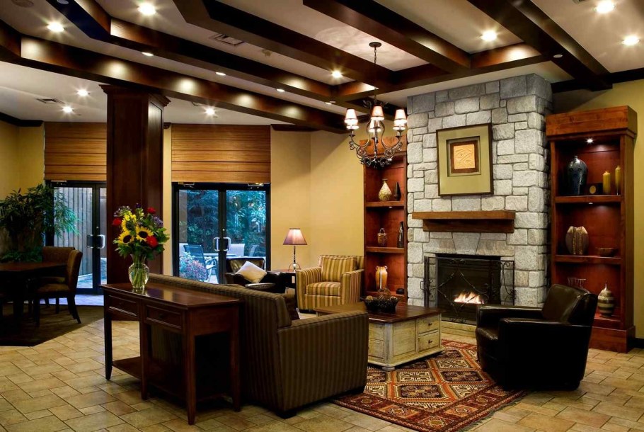 Камины в интерьере гостиной