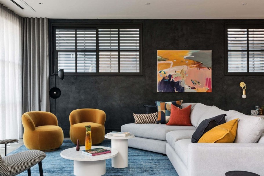 Обои на контрасте в интерьере