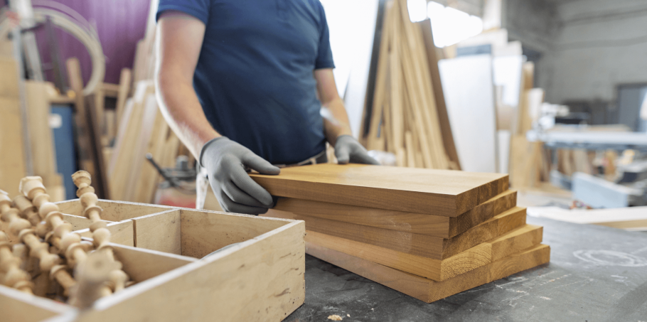 Материалы для производства мебели