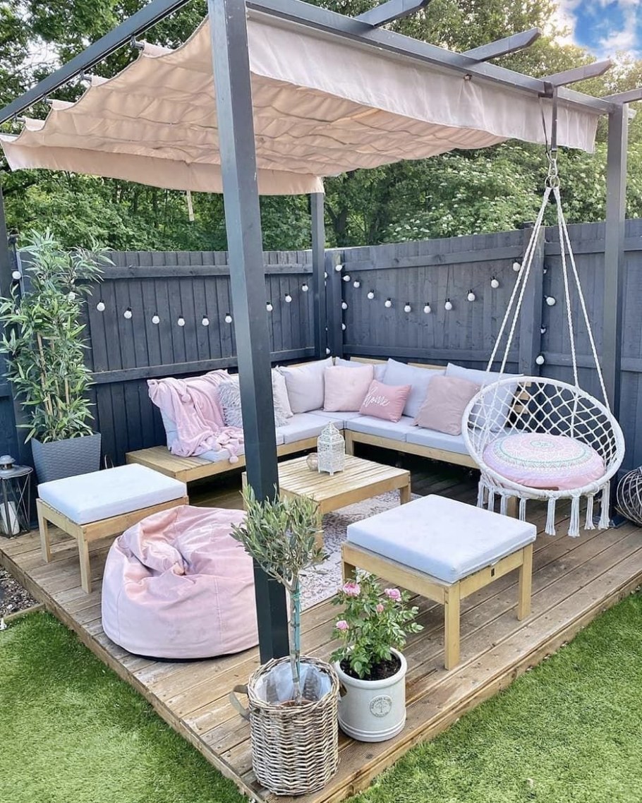 Беседка с зоной отдыха