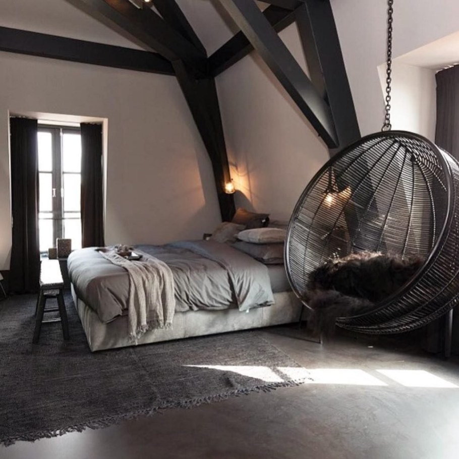 Необычные спальни