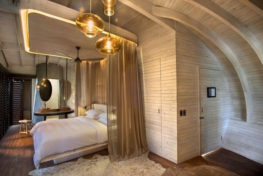 Sandibe Okavango Safari Lodge