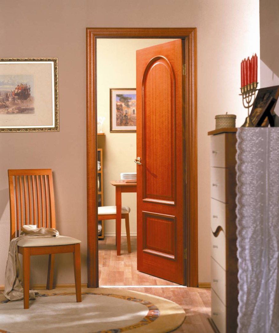 Двери межкомнатные рыжие