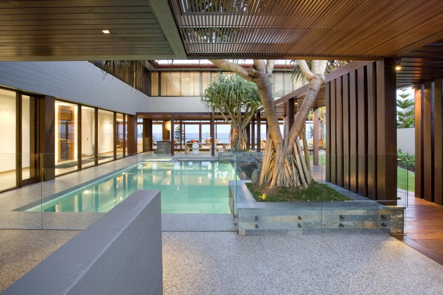 Красивые бассейны в коттеджах