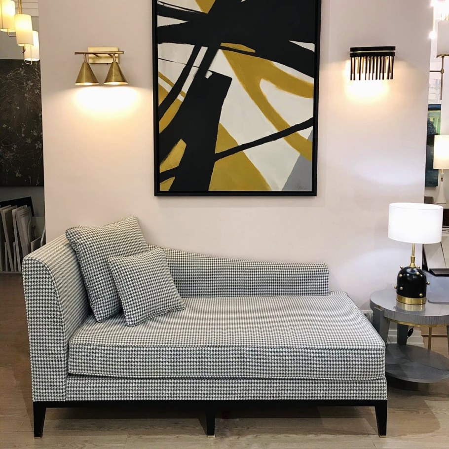 Диван гусиная лапка