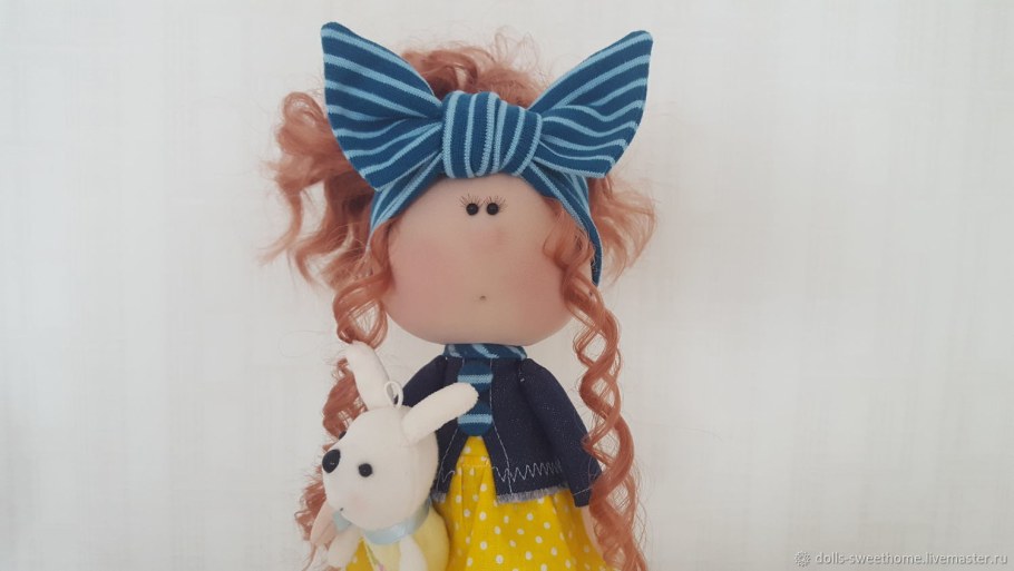 Интерьерная кукла спортсменка