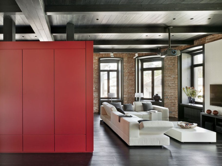 Красный шкаф лофт в интерьере