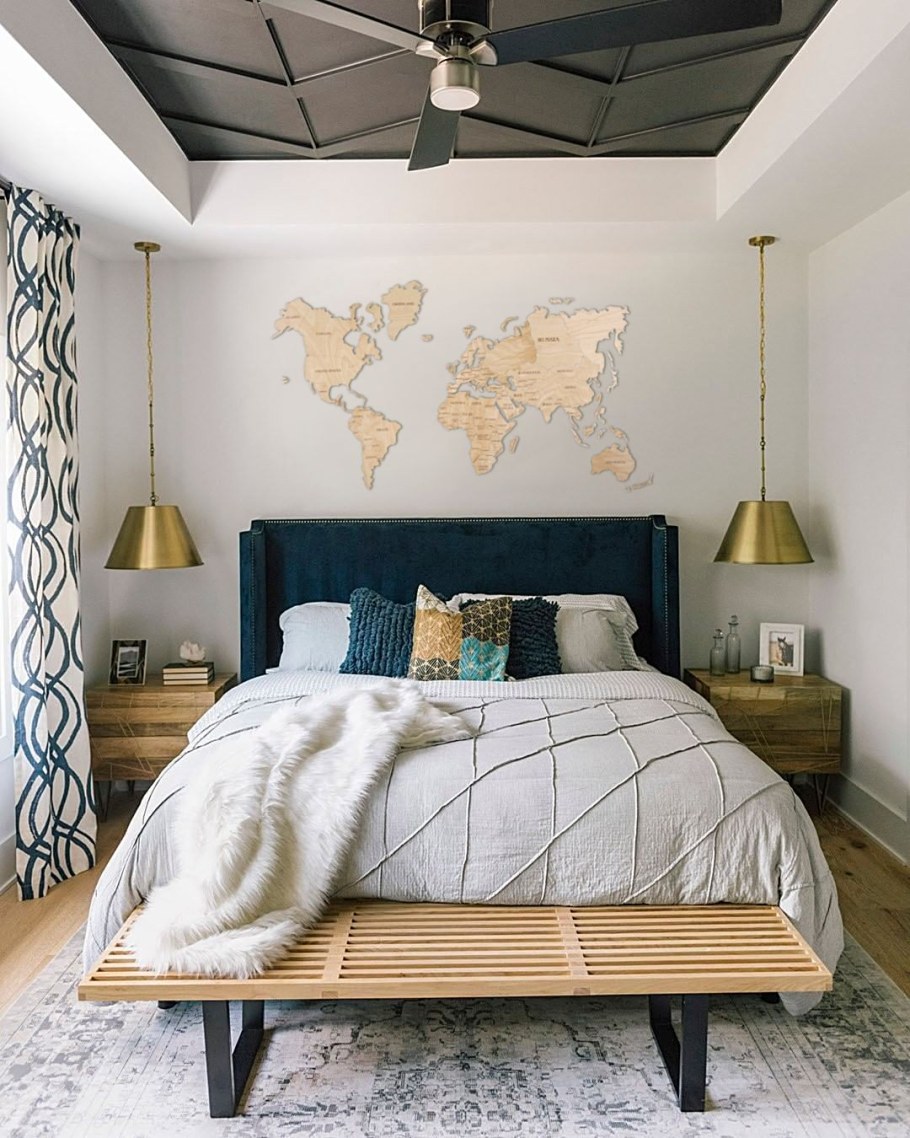 Интересный интерьер спальни