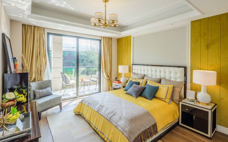 Желтый интерьер