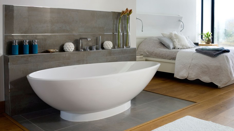 Albert and Victoria сантехника