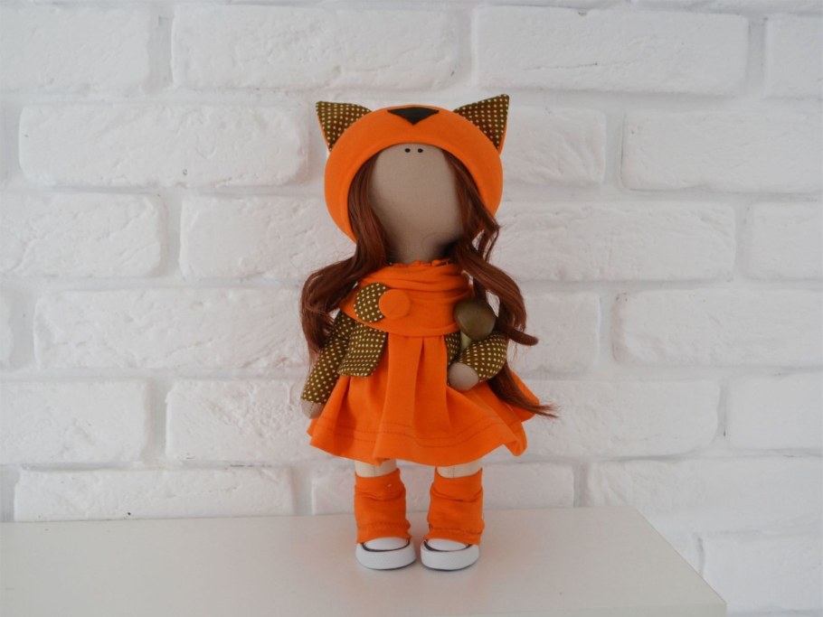 Шапочка Лисичка на текстильную куклу