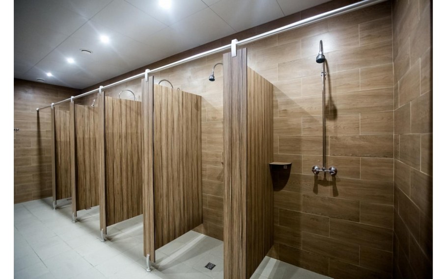 Сантехперегородки для душевых