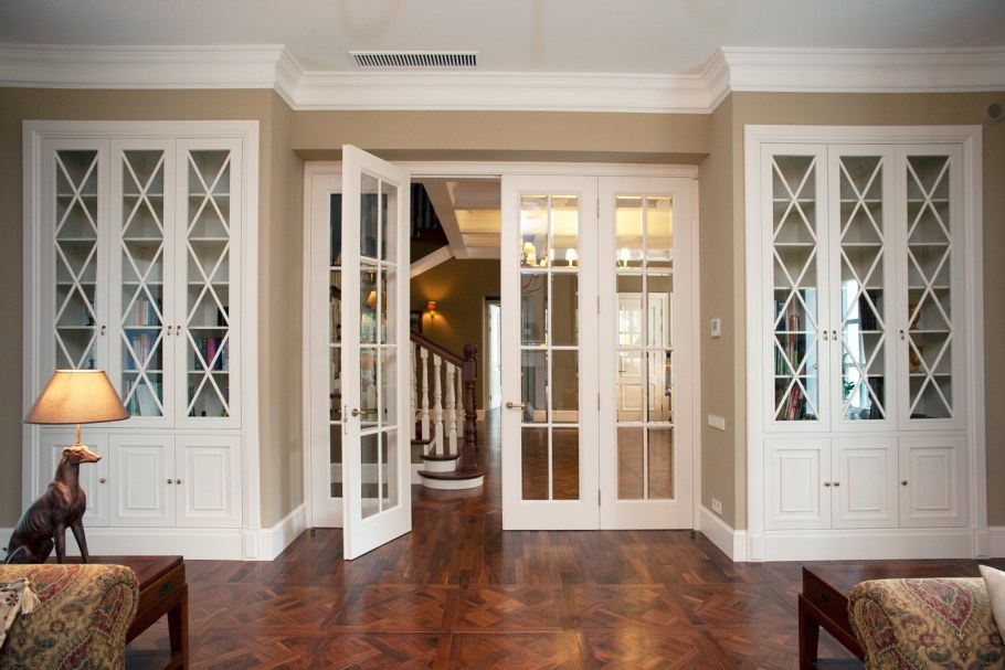 Классические двери