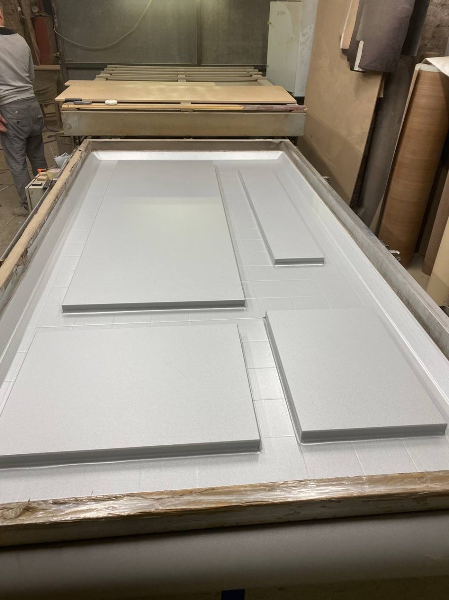 Пленка для обтяжки мебели