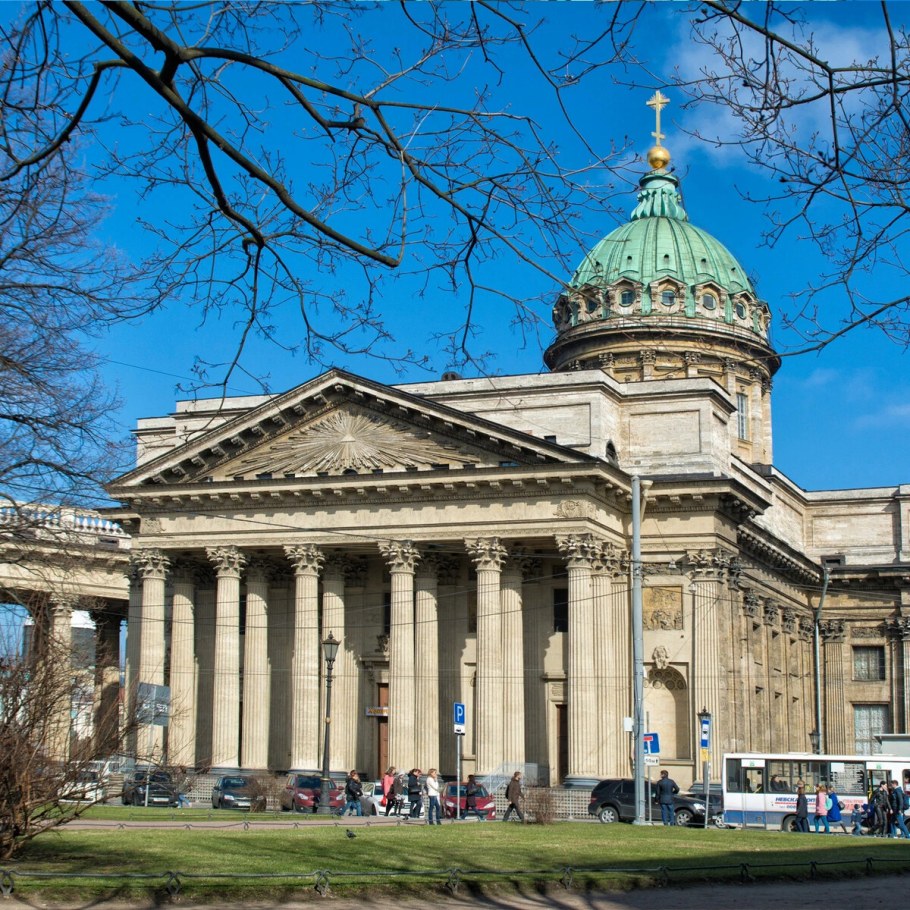 Казанский собор в Петербурге Ампир